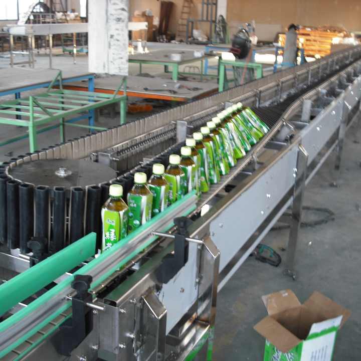 Table Top Chain Conveyor Sebagai Conveyor Filling Pengisian Cairan Pada Industri Minuman dan Makanan